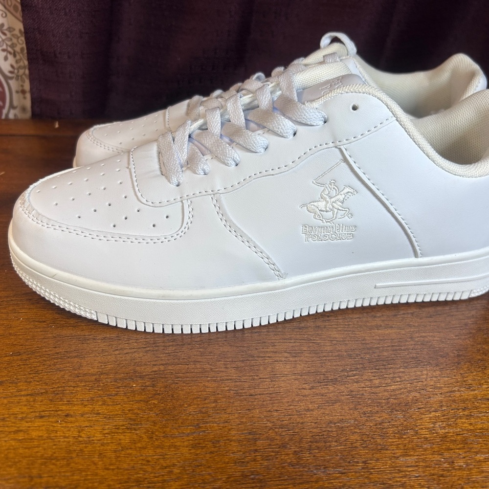 Beverly Hills Polo Club Men's Classic White Sneakers - Picture 6 of 9